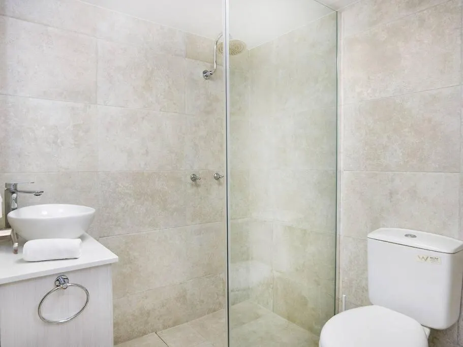 Palm Beach Side 2 Bedroom Apartment Gold Coast Australia